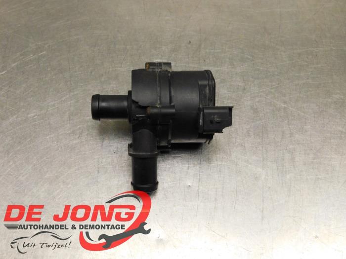 Gebruikte Waterpomp Opel Vivaro B 1.6 CDTI Biturbo 120 Prijs € 24,19 Inclusief btw aangeboden door Autodemontagebedrijf de Jong
