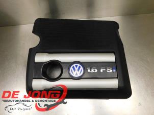 Gebruikte Afdekplaat motor Volkswagen Golf IV (1J1) 1.6 FSI 16V Prijs € 45,00 Margeregeling aangeboden door Autodemontagebedrijf de Jong