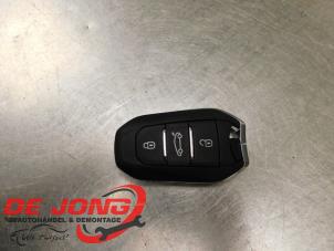Gebruikte Sleutel Peugeot 308 SW (F4/FC/FN/FR) 1.2 12V PureTech 130 Prijs € 50,00 Margeregeling aangeboden door Autodemontagebedrijf de Jong