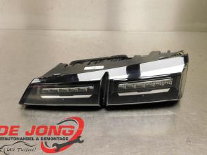 Gebruikte Achterlicht rechts Peugeot 308 SW (F4/FC/FN/FR) 1.2 12V PureTech 130 Prijs € 94,99 Margeregeling aangeboden door Autodemontagebedrijf de Jong
