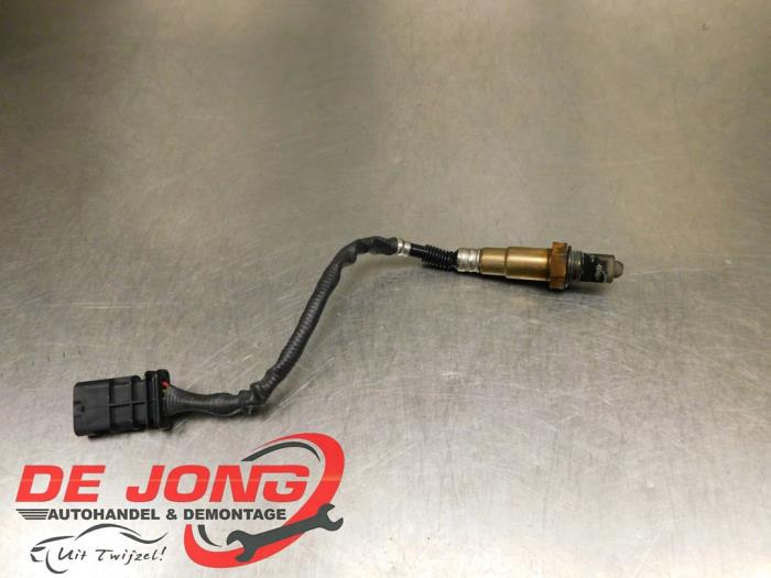 Gebruikte Lambda Sonde Peugeot 308 SW (F4/FC/FN/FR) 1.2 12V PureTech 130 Prijs € 9,95 Margeregeling aangeboden door Autodemontagebedrijf de Jong