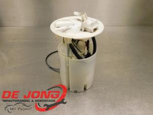 Gebruikte Tank element Pomp Smart Forfour (453) 1.0 12V Prijs € 14,99 Margeregeling aangeboden door Autodemontagebedrijf de Jong
