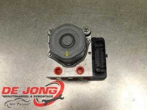 Gebruikte ABS Pomp Opel Adam 1.4 16V Prijs € 99,99 Margeregeling aangeboden door Autodemontagebedrijf de Jong