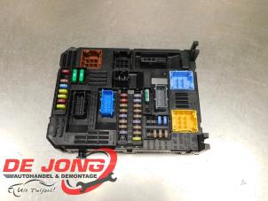 Gebruikte Zekeringkast Citroen Jumpy 2.0 Blue HDI 145 Prijs € 60,38 Inclusief btw aangeboden door Autodemontagebedrijf de Jong