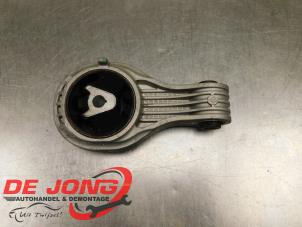 Gebruikte Motorsteun Citroen Jumpy 2.0 Blue HDI 145 Prijs € 48,39 Inclusief btw aangeboden door Autodemontagebedrijf de Jong