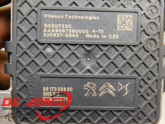 Nox sensor van een Citroën Jumpy 2.0 Blue HDI 145 2023