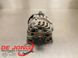 Gebruikte Dynamo Renault Clio IV Estate/Grandtour (7R) 0.9 Energy TCE 90 12V Prijs € 29,99 Margeregeling aangeboden door Autodemontagebedrijf de Jong