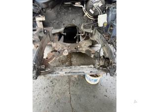 Gebruikte Subframe Mercedes Vito (447.6) 1.7 110 CDI 16V Prijs € 90,75 Inclusief btw aangeboden door Autodemontagebedrijf de Jong