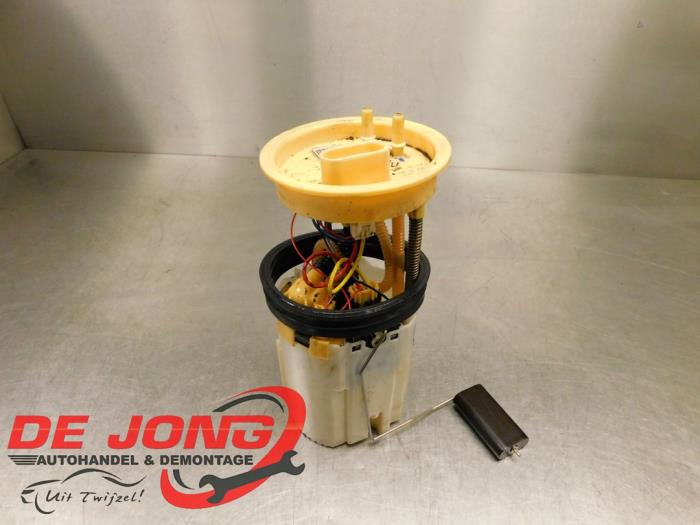 Gebruikte Tank element Pomp Volkswagen Transporter T6 2.0 TDI DRF Prijs € 89,99 Inclusief btw aangeboden door Autodemontagebedrijf de Jong