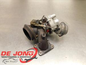 Gebruikte G-lader Opel Crossland (X) 1.2 Turbo 12V Euro 6 Prijs € 194,99 Margeregeling aangeboden door Autodemontagebedrijf de Jong