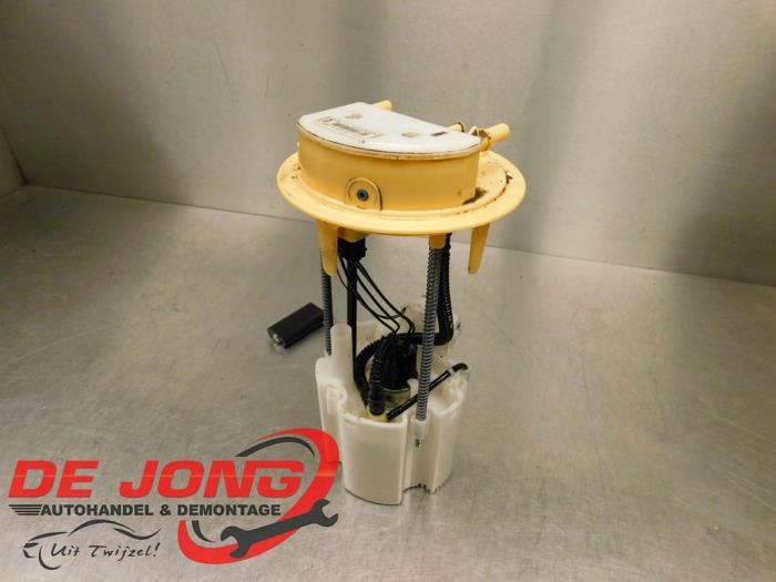 Gebruikte Tank element Pomp Peugeot Partner (EA//EF/EN/EU) 1.6 BlueHDi 100 Prijs € 49,99 Margeregeling aangeboden door Autodemontagebedrijf de Jong