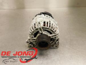 Gebruikte Alternator Volkswagen New Beetle (1Y7) 1.6 Prijs € 24,95 Margeregeling aangeboden door Autodemontagebedrijf de Jong