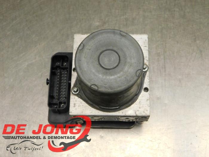 Usagé ABS Pomp Seat Ibiza V (KJB) 1.0 MPI 12V Prix € 23,95 Règlement à la marge proposé par Autodemontagebedrijf de Jong