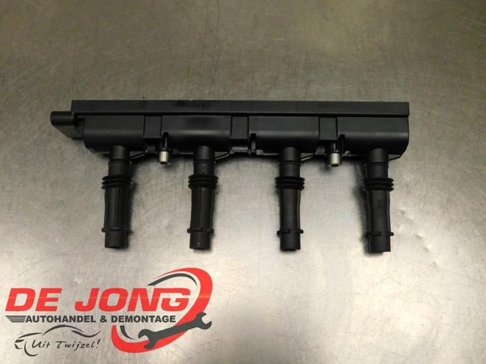 Gebruikte Bobine Opel Meriva (B) 1.4 Turbo 16V ecoFLEX Prijs € 39,95 Margeregeling aangeboden door Autodemontagebedrijf de Jong