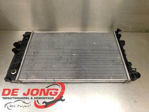 Gebruikte Radiateur Mercedes Vito (639.6) 2.2 115 CDI 16V Prijs € 76,99 Margeregeling aangeboden door Autodemontagebedrijf de Jong