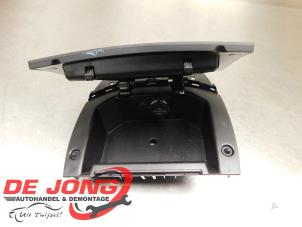 Gebruikte Opbergvak Ford Transit Courier 1.0 Ti-VCT EcoBoost 12V Prijs € 29,99 Margeregeling aangeboden door Autodemontagebedrijf de Jong