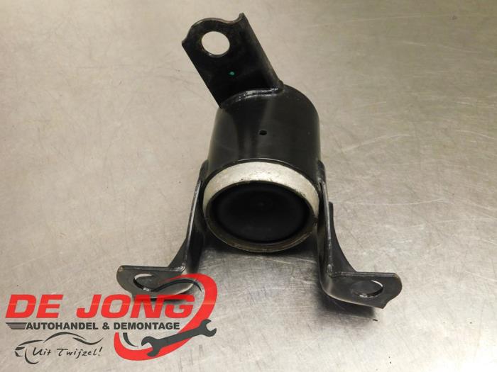 Gebruikte Motorrubber Ford Transit Courier 1.0 Ti-VCT EcoBoost 12V Prijs € 13,99 Margeregeling aangeboden door Autodemontagebedrijf de Jong
