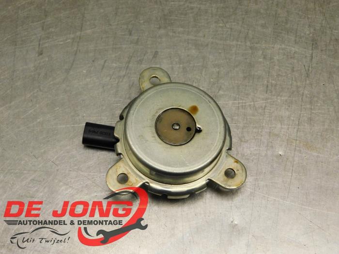 Gebruikte Nokkenas Sensor Ford Focus 4 1.0 Ti-VCT EcoBoost 12V 125 Prijs € 13,99 Margeregeling aangeboden door Autodemontagebedrijf de Jong