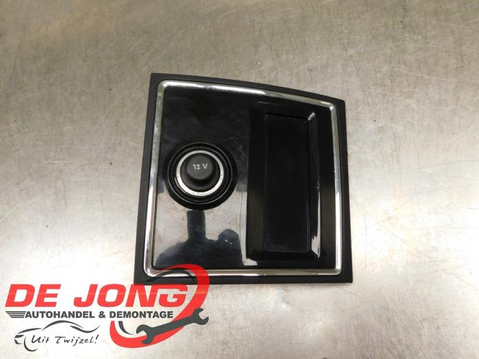 Gebruikte Display Interieur Skoda Superb Combi (3TAC/TAF) 1.6 TDI Prijs € 19,99 Margeregeling aangeboden door Autodemontagebedrijf de Jong