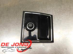 Gebruikte Display Interieur Skoda Superb Combi (3TAC/TAF) 1.6 TDI Prijs € 19,99 Margeregeling aangeboden door Autodemontagebedrijf de Jong