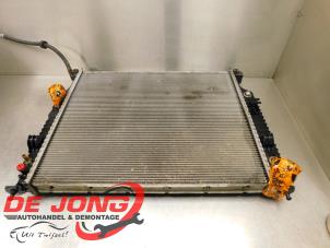 Gebruikte Radiateur Mercedes ML II (164/4JG) 3.5 350 4-Matic V6 24V Prijs € 74,99 Margeregeling aangeboden door Autodemontagebedrijf de Jong