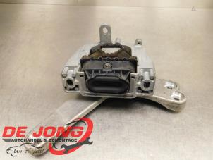 Gebruikte Motorsteun Audi A3 Sportback (8YA) 1.4 40 TFSIe 16V Prijs € 24,99 Margeregeling aangeboden door Autodemontagebedrijf de Jong
