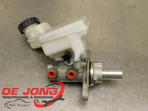 Gebruikte Hoofdremcilinder Ford Fiesta 7 1.0 EcoBoost 12V Prijs € 24,99 Margeregeling aangeboden door Autodemontagebedrijf de Jong
