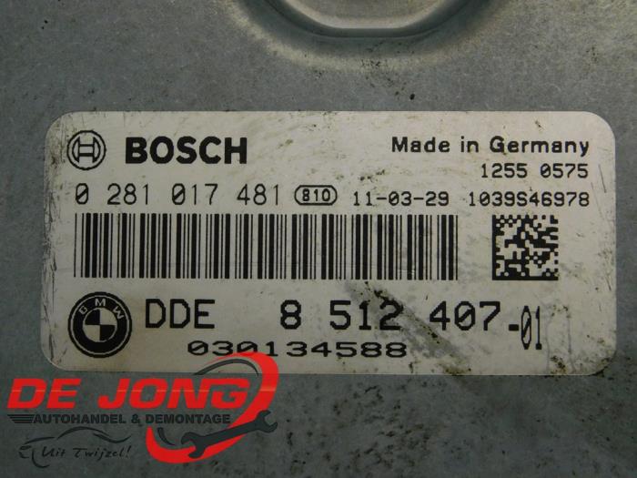 Computer Motormanagement van een BMW X5 (E70) 30d xDrive 3.0 24V 2011