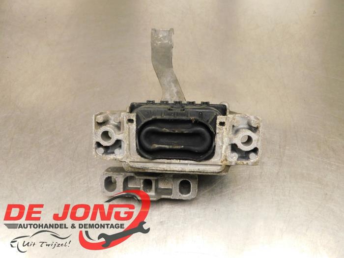 Gebruikte Motorsteun Volkswagen Golf VII (AUA) 1.6 TDI 16V Prijs € 8,99 Margeregeling aangeboden door Autodemontagebedrijf de Jong