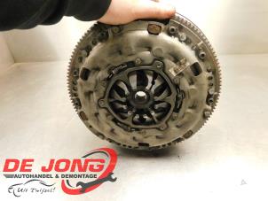 Gebruikte Vliegwiel Volkswagen Polo V (6R) 1.4 TDI 12V 75 Prijs € 74,99 Margeregeling aangeboden door Autodemontagebedrijf de Jong