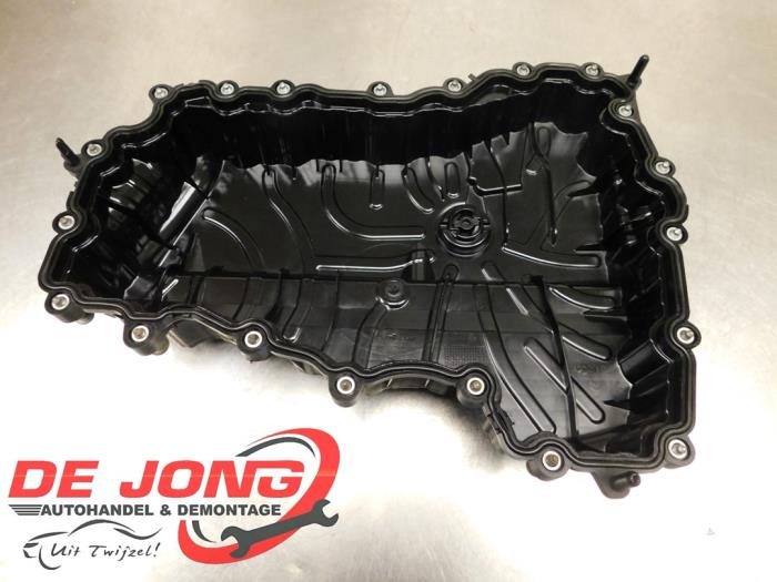 Carterpan van een Citroën Jumpy 2.0 Blue HDI 145 2023