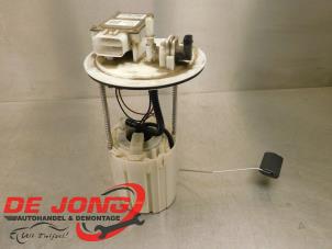 Gebruikte Tank element Pomp Hyundai Tucson (TL) 1.6 T-GDi 16V 4WD Prijs € 89,95 Margeregeling aangeboden door Autodemontagebedrijf de Jong