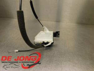 Gebruikte Portierslot Mechaniek 2deurs rechts Citroen DS3 (SA) 1.6 16V VTS THP 155 Prijs € 19,85 Margeregeling aangeboden door Autodemontagebedrijf de Jong