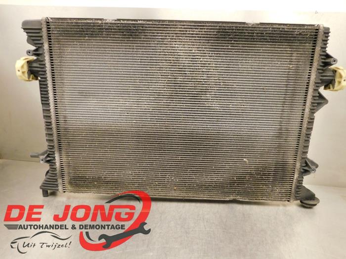Gebruikte Radiateur Volkswagen Caddy IV 2.0 TDI 102 Prijs € 96,79 Inclusief btw aangeboden door Autodemontagebedrijf de Jong