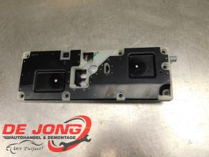 Gebruikte Antenne Volkswagen Multivan T7 Prijs € 174,97 Inclusief btw aangeboden door Autodemontagebedrijf de Jong