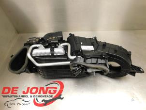 Gebruikte Chaufagebak Volkswagen Multivan T7 Prijs € 725,99 Inclusief btw aangeboden door Autodemontagebedrijf de Jong