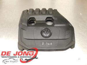 Gebruikte Motor Beschermplaat Volkswagen Golf Sportsvan (AUVS) 1.5 TSI Evo BlueMotion 16V Prijs € 19,95 Margeregeling aangeboden door Autodemontagebedrijf de Jong