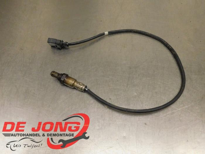Gebruikte Lambda Sonde Skoda Fabia III Combi (NJ5) 1.0 TSI 12V Prijs € 14,45 Margeregeling aangeboden door Autodemontagebedrijf de Jong