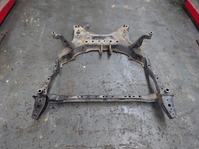 Gebruikte Subframe Mazda CX-5 I (KE,GH) 2.2 Skyactiv D 150 16V 4WD Prijs € 129,99 Margeregeling aangeboden door Autodemontagebedrijf de Jong