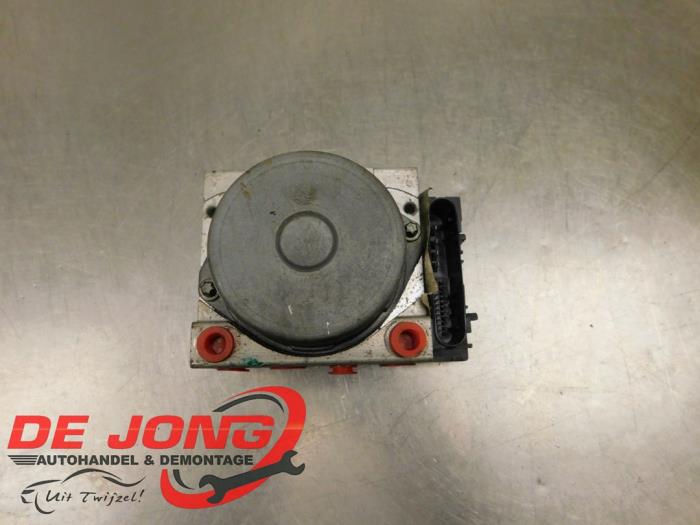 Gebruikte ABS Pomp Renault Kangoo Express (FW) 1.5 dCi 70 Prijs € 50,99 Margeregeling aangeboden door Autodemontagebedrijf de Jong