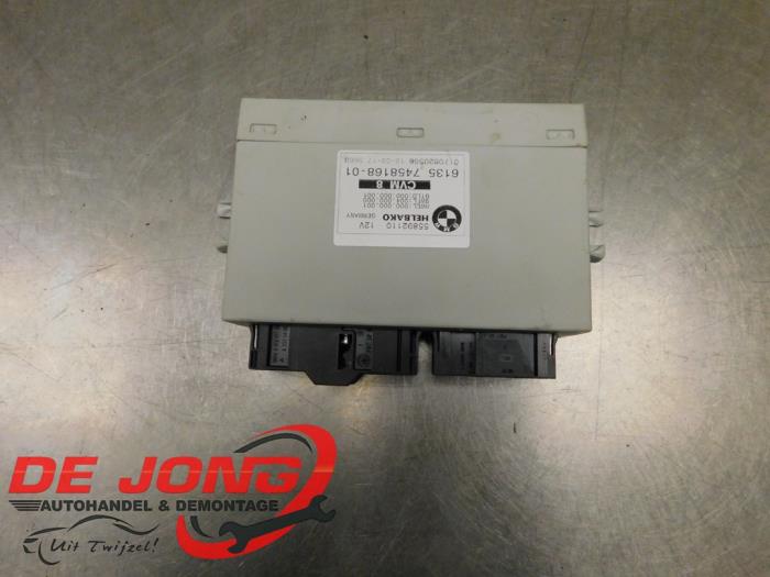 Gebruikte Cabriokap computer BMW 2 serie (F23) 218i 1.5 TwinPower Turbo 12V Prijs € 133,05 Margeregeling aangeboden door Autodemontagebedrijf de Jong