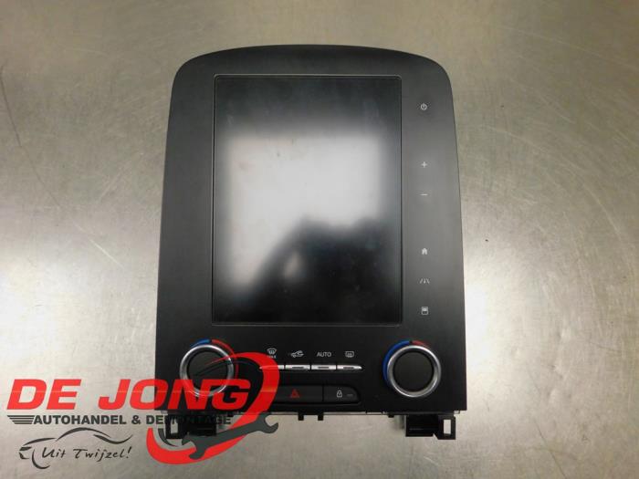 Gebruikte Display Interieur Renault Grand Scénic IV (RFAR) 1.3 TCE 115 16V Prijs € 404,99 Margeregeling aangeboden door Autodemontagebedrijf de Jong