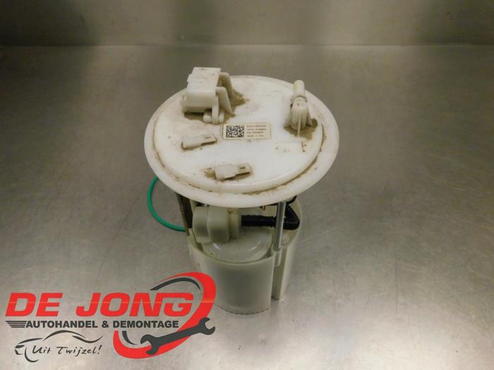 Gebruikte Tank element Pomp Renault Grand Scénic IV (RFAR) 1.3 TCE 115 16V Prijs € 64,99 Margeregeling aangeboden door Autodemontagebedrijf de Jong