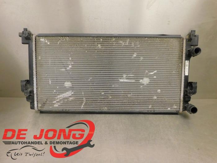Gebruikte Radiateur Volkswagen Golf VII (AUA) 1.6 TDI BMT 16V Prijs € 34,90 Margeregeling aangeboden door Autodemontagebedrijf de Jong