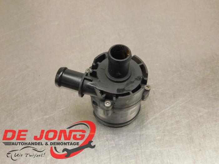 Gebruikte Waterpomp Volkswagen Polo V (6R) 1.4 TDI Prijs € 9,95 Margeregeling aangeboden door Autodemontagebedrijf de Jong