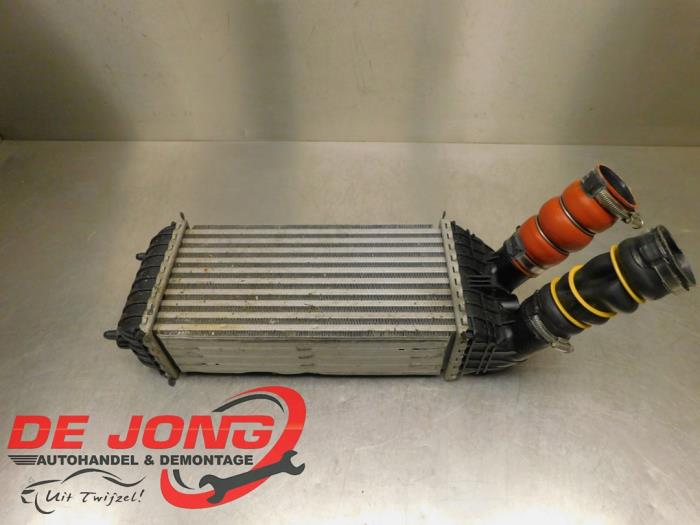 Gebruikte Intercooler Opel Crossland (X) 1.2 Turbo 12V Prijs € 24,99 Margeregeling aangeboden door Autodemontagebedrijf de Jong