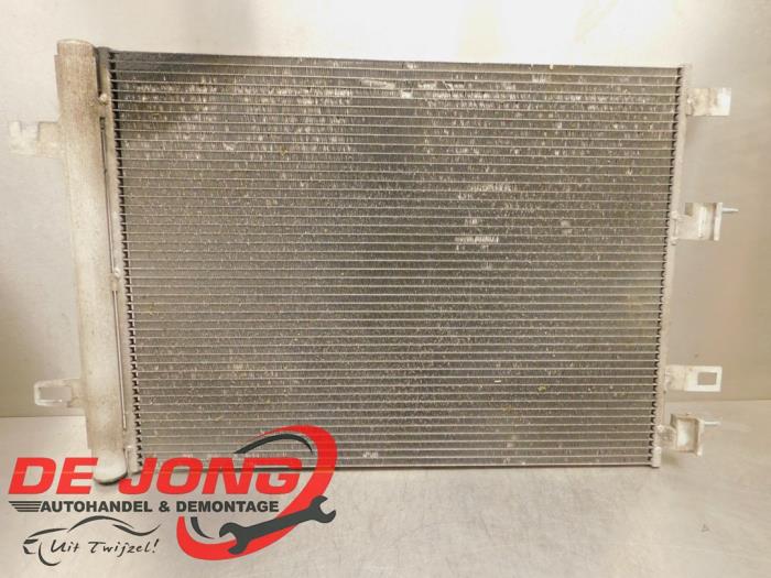 Gebruikte Airco Condensor Mercedes GLA (H247) 1.3 200 Turbo 16V Prijs € 69,95 Margeregeling aangeboden door Autodemontagebedrijf de Jong