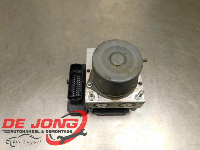 Gebruikte ABS Pomp Peugeot Boxer (U9) 2.2 Blue HDi 165 Prijs € 149,97 Inclusief btw aangeboden door Autodemontagebedrijf de Jong