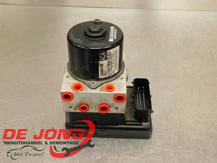 Gebruikte ABS Pomp Chevrolet Cruze (305) Prijs € 89,99 Margeregeling aangeboden door Autodemontagebedrijf de Jong