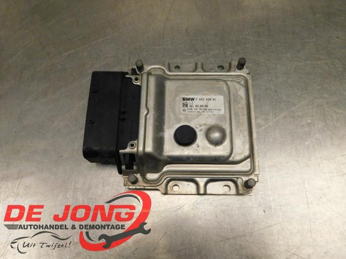 Gebruikte Adblue Computer BMW X6 (F16) M50d 3.0 24V Prijs € 39,99 Margeregeling aangeboden door Autodemontagebedrijf de Jong